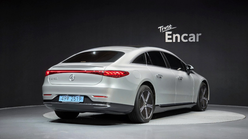 car Mercedes Benz EQS id79098 photo #2