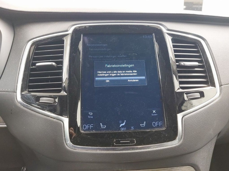 car Volvo XC90 id79151 photo #17