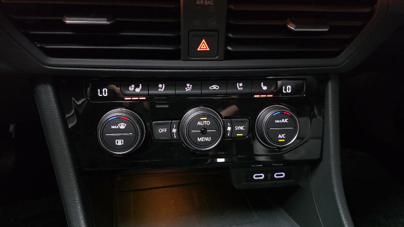 car Volkswagen Jetta id79251 photo #16