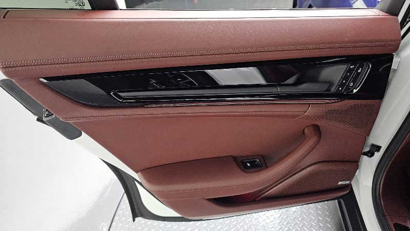 car Porsche Panamera id79384 photo #25
