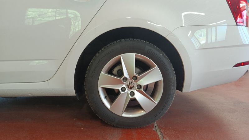 car Skoda Octavia id79477 photo #9
