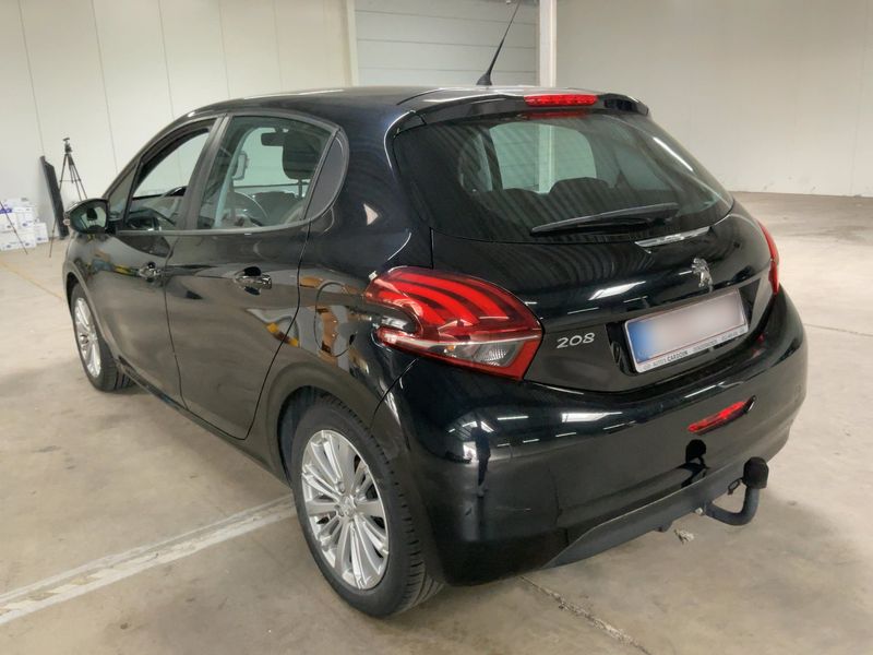 car Peugeot 208 id79572 photo #2