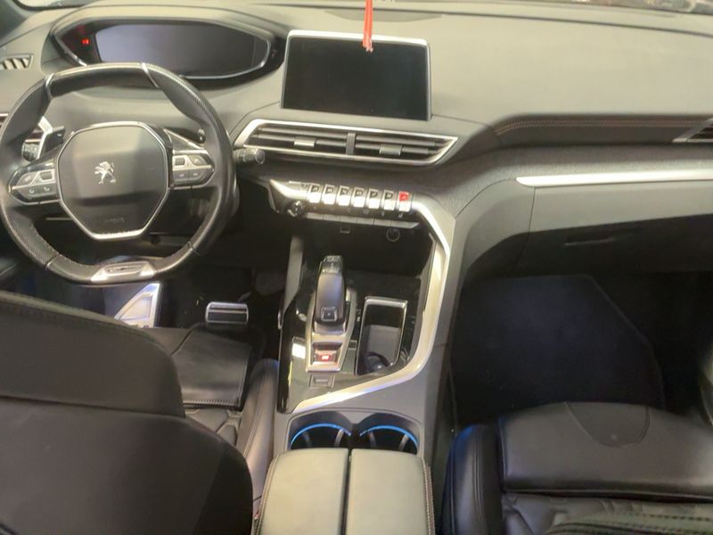 car Peugeot 5008 id79794 photo #17