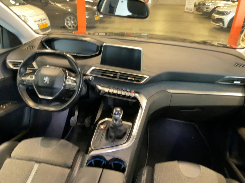 car Peugeot 3008 id79802 photo #17