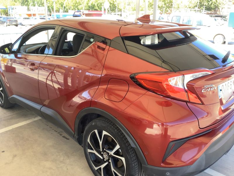 car Toyota C-HR id79889 photo #2