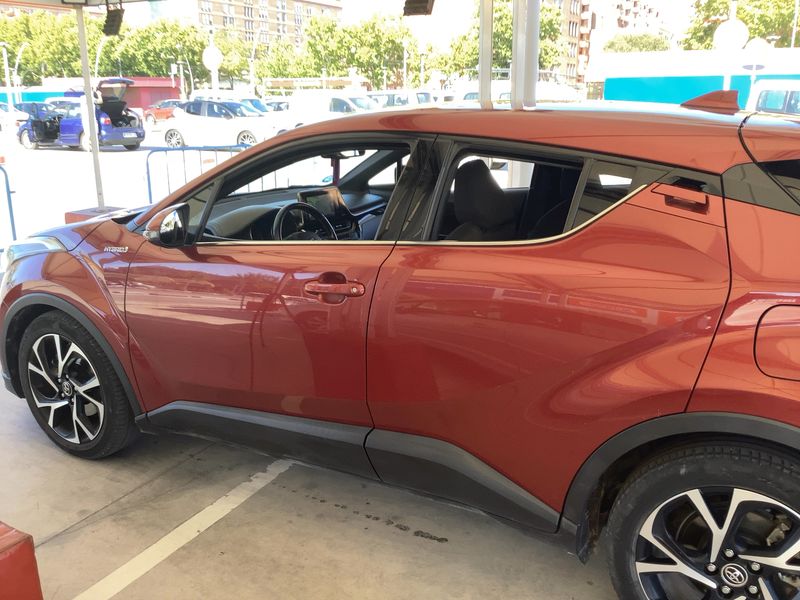 car Toyota C-HR id79889 photo #8
