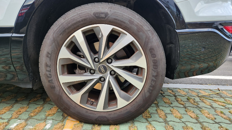 car Audi Q6 e-tron id79949 photo #14