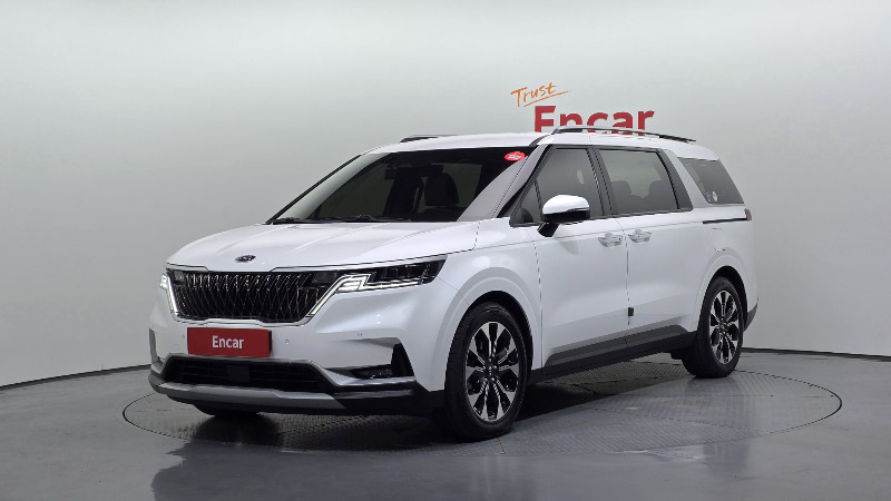 car KIA Carnival id79976 main photo