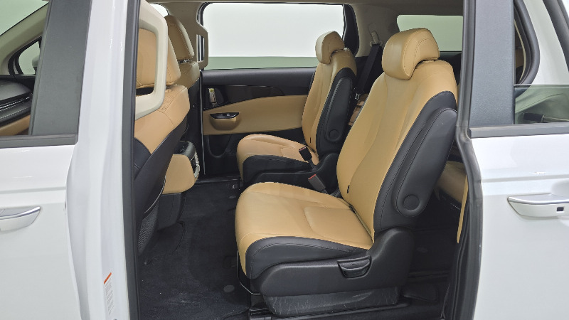 car KIA Carnival id79976 photo #11