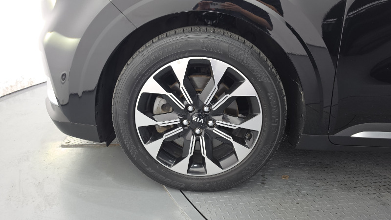 car KIA Carnival id79977 photo #5