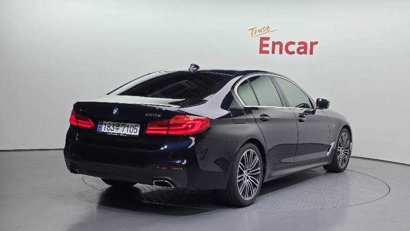 car BMW 5 Series id80016 photo #2