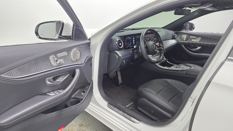 car Mercedes Benz E Class id80041 photo #10