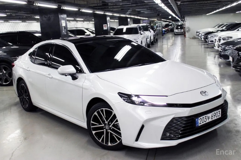 car Toyota Camry id80137 main photo