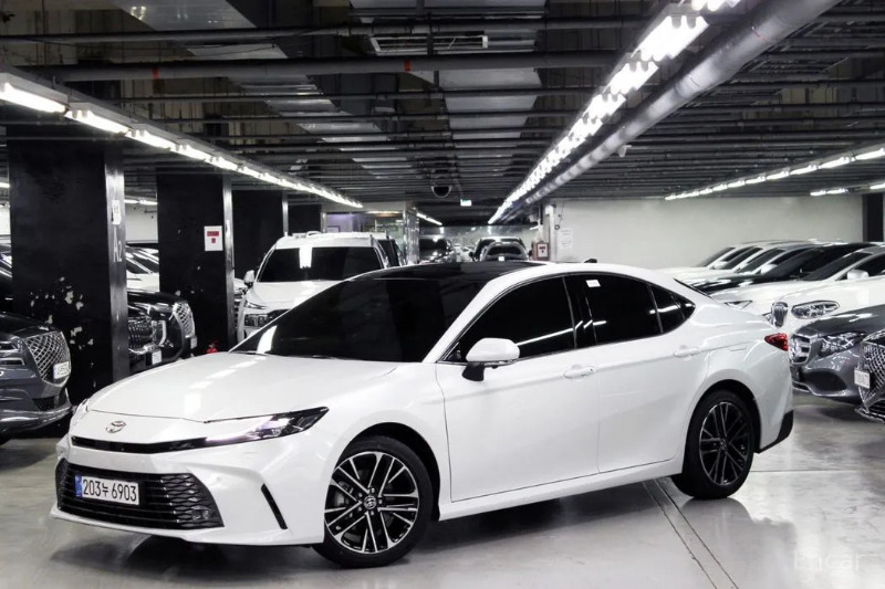 car Toyota Camry id80137 photo #3