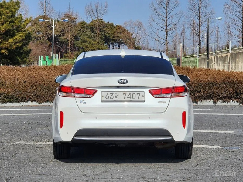 car KIA K5 id80148 photo #2