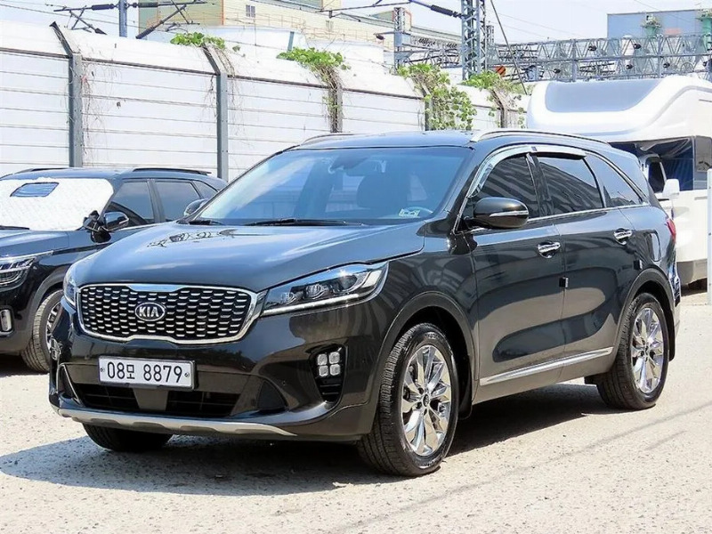 car KIA Sorento id80184 photo #2