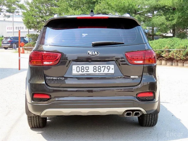 car KIA Sorento id80184 photo #4