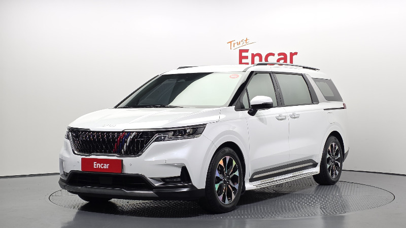 car KIA Carnival id80185 main photo