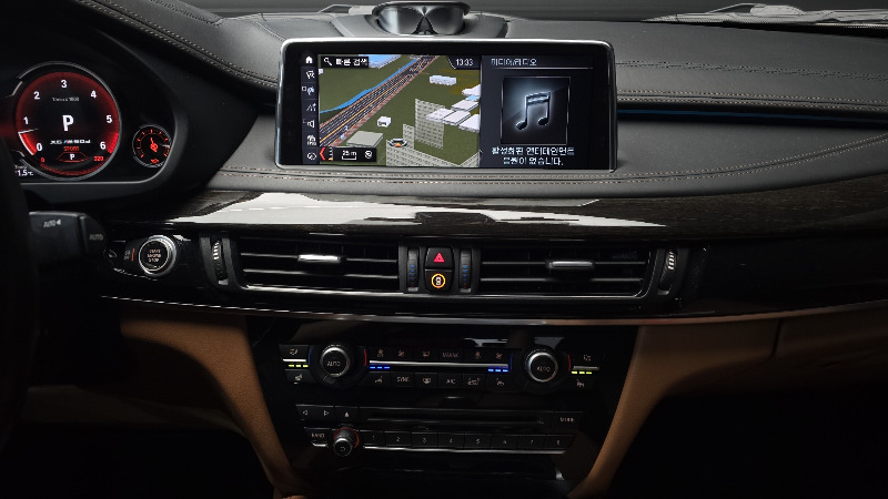 car BMW X6 id80196 photo #14