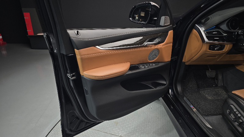 car BMW X6 id80196 photo #24