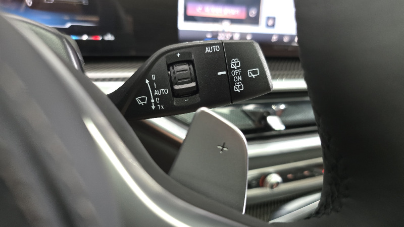 car BMW X7 id80198 photo #28