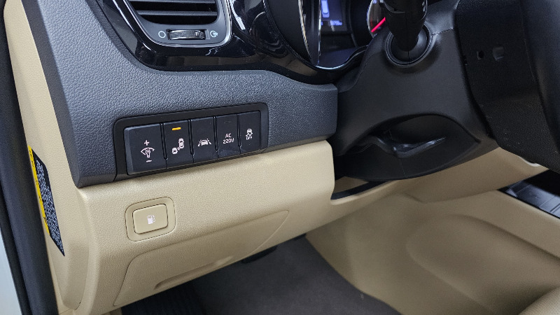 car KIA Carnival id80201 photo #19