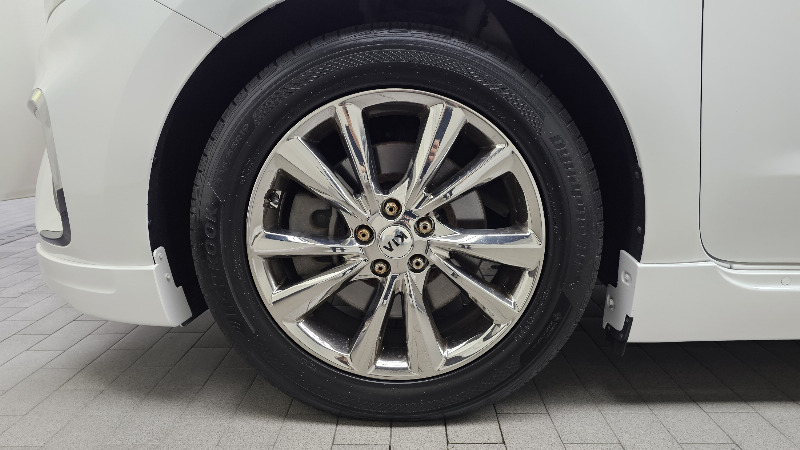 car KIA Carnival id80201 photo #5