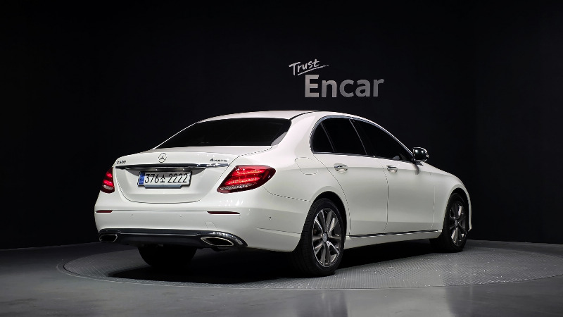 car Mercedes Benz E Class id80241 photo #2