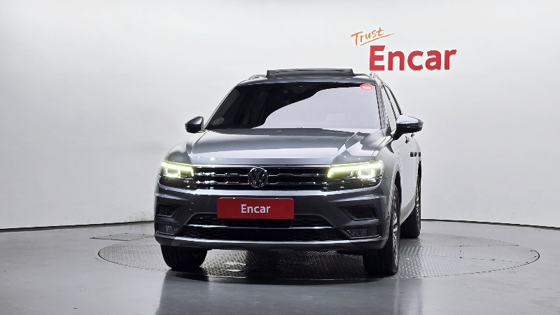 car Volkswagen Tiguan id80255 photo #3