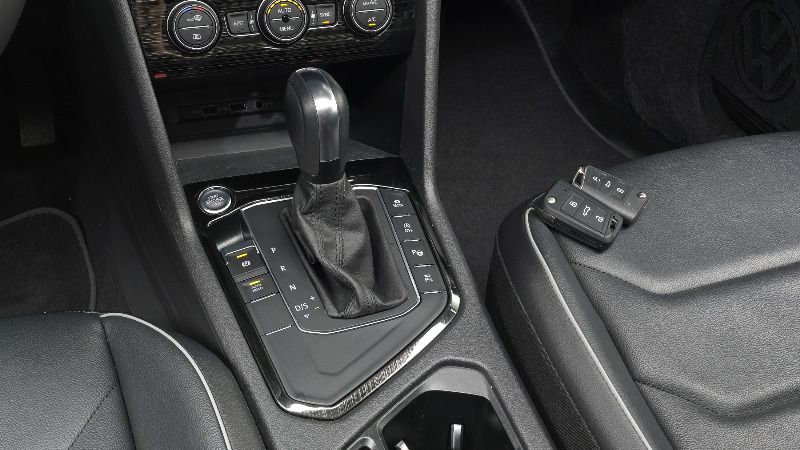 car Volkswagen Tiguan id80255 photo #9