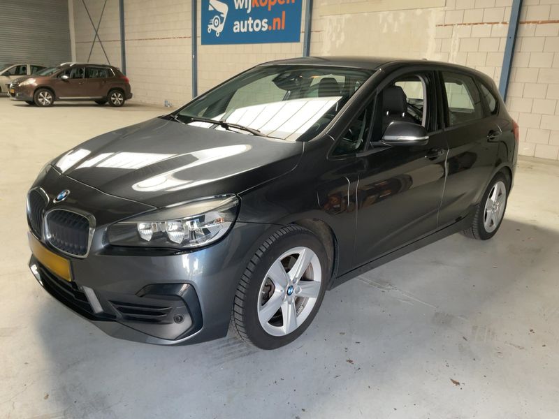 car BMW 2 Series id80302 main photo