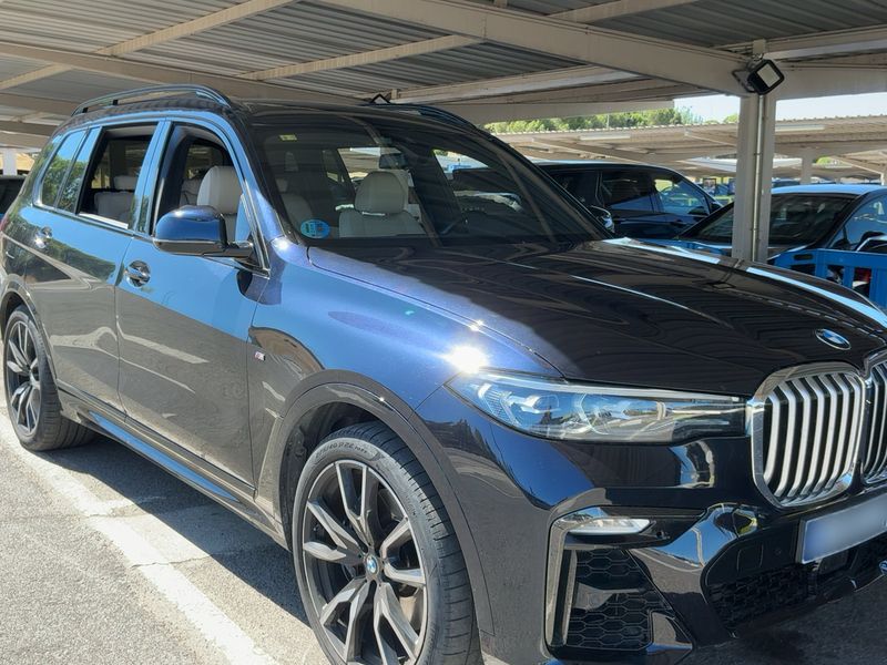 car BMW X7 id80314 photo #13
