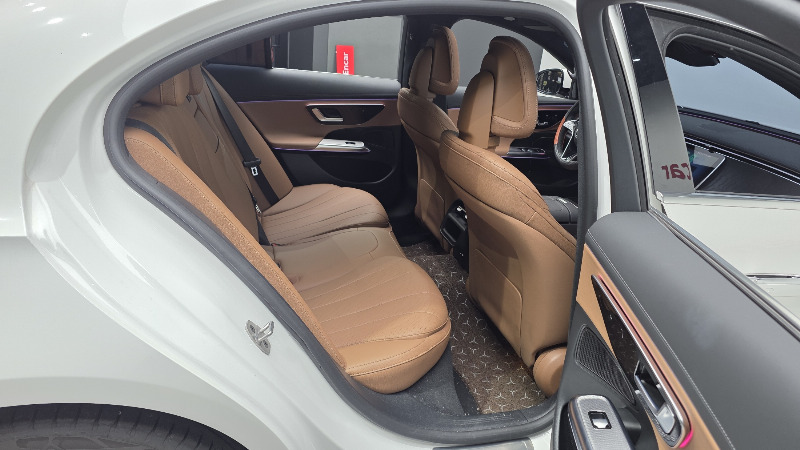 car Mercedes Benz E Class id80344 photo #12