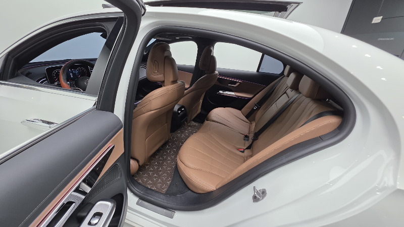 car Mercedes Benz E Class id80344 photo #26