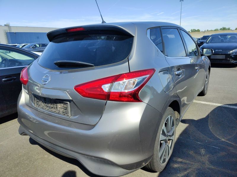 car Nissan Pulsar id80357 photo #4