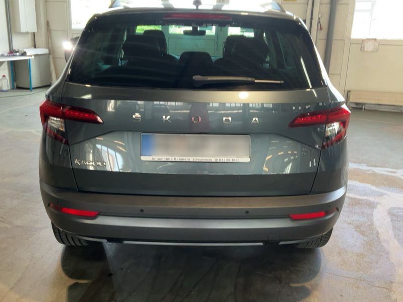 car Skoda Karoq id80372 photo #3