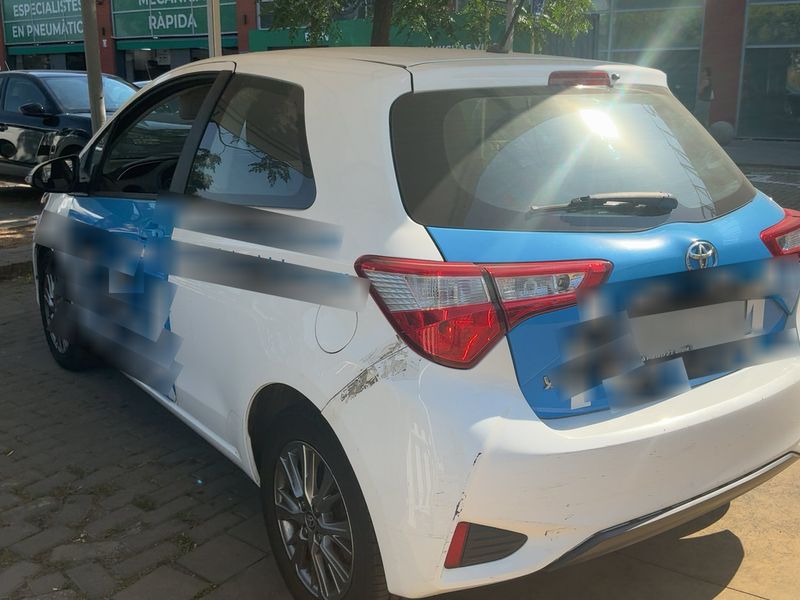 car Toyota Yaris id80457 photo #2