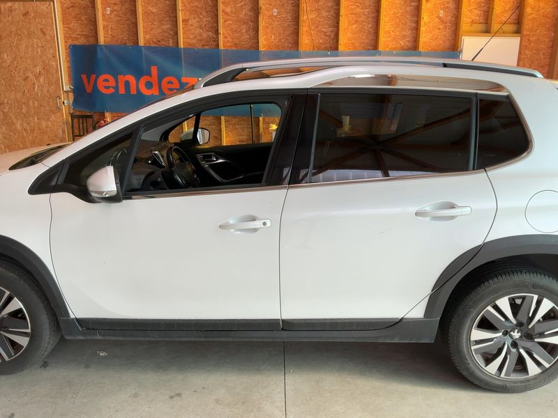 car Peugeot 2008 id80480 photo #8
