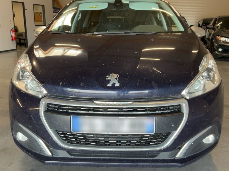 car Peugeot 208 id80497 photo #5