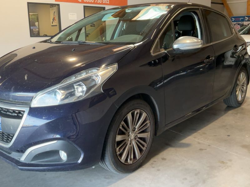 car Peugeot 208 id80497 photo #6