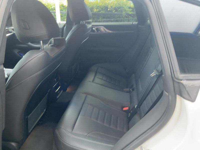 car BMW i4 id80574 photo #19