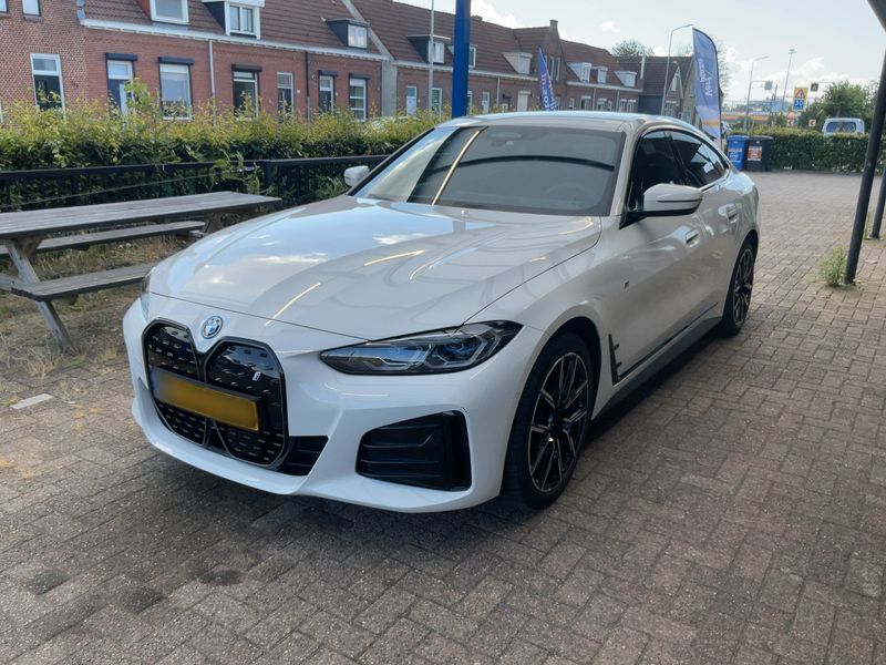 car BMW i4 id80574 photo #6