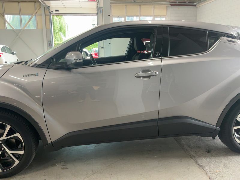 car Toyota C-HR id80604 photo #8