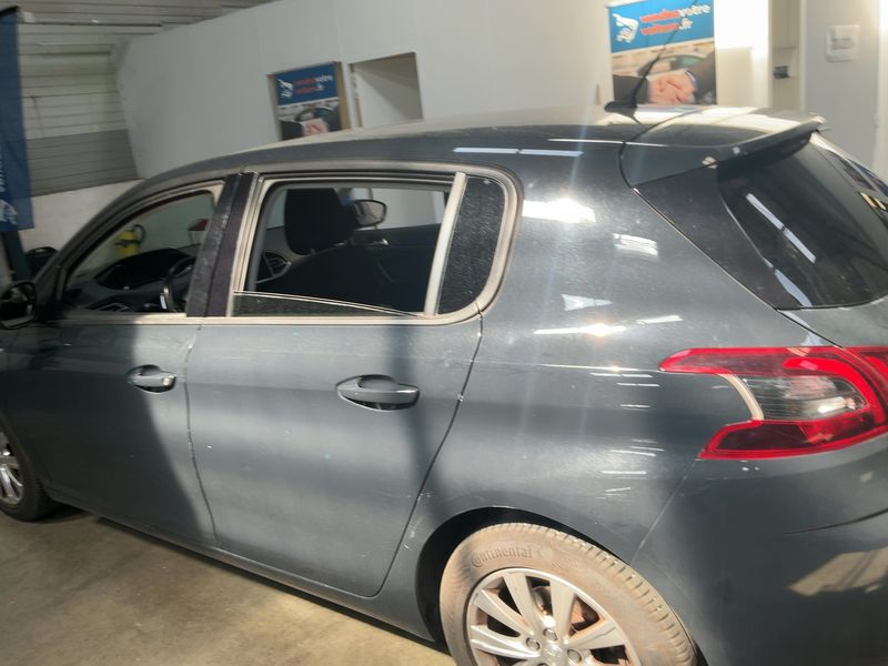 car Peugeot 308 id80680 photo #2