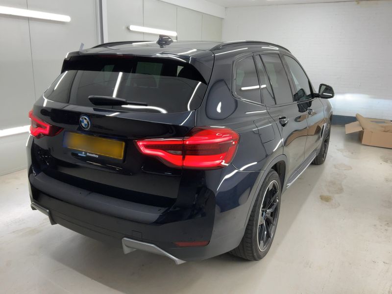 car BMW iX3 id80734 photo #4