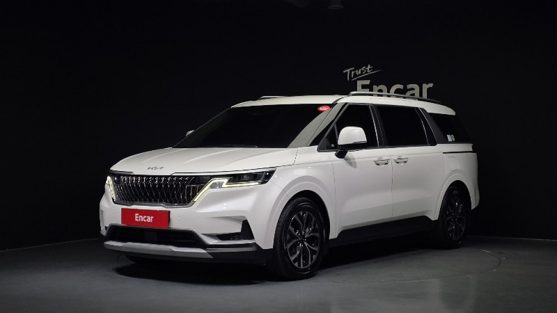 car KIA Carnival id80892 main photo