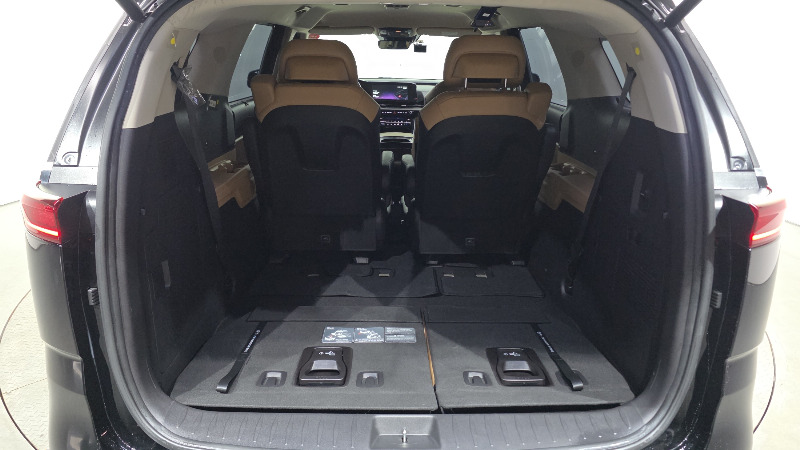 car KIA Carnival id80903 photo #16