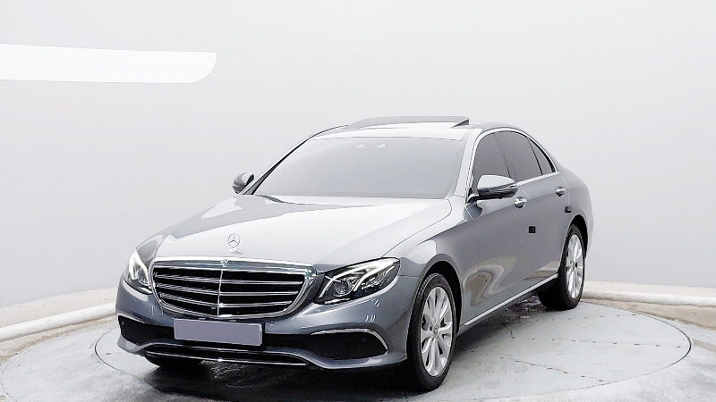 car Mercedes Benz E Class id80908 main photo