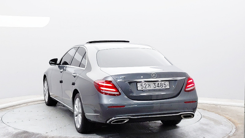 car Mercedes Benz E Class id80908 photo #2