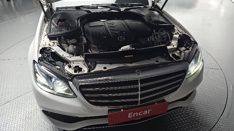 car Mercedes Benz E Class id80909 photo #6